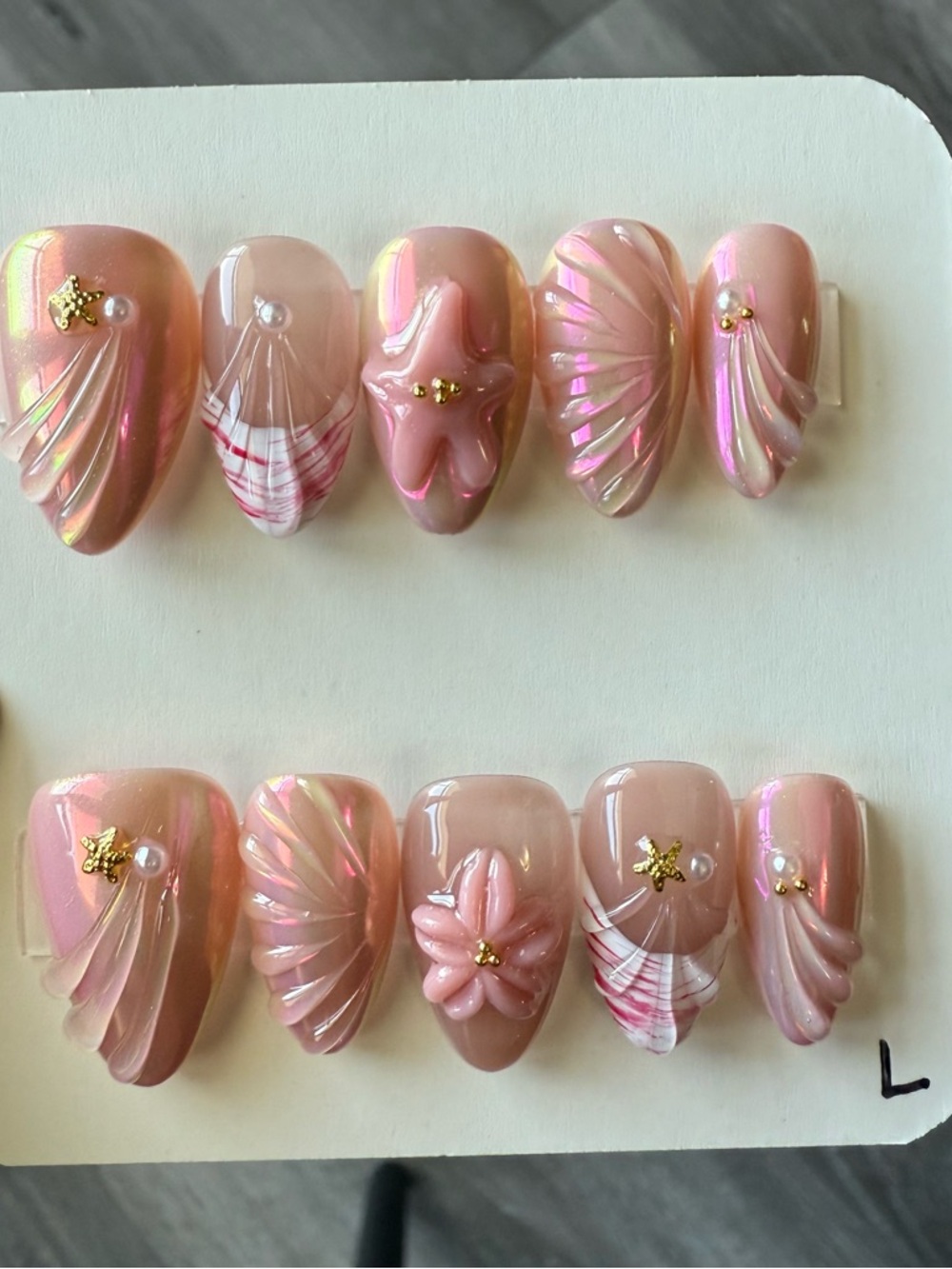 Pink Iridescent Seashell 3D Press-On Nail Set